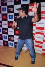 Suresh Menon at Life Ki Toh Lag Gayi premiere in Cinemax on 25th April 2012 (17).JPG